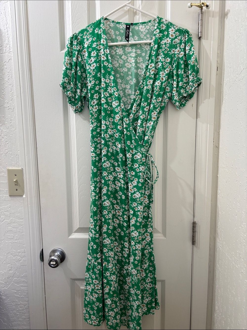 Green Floral Wrap Midi Dress with V-Neck, Tie Waist, so comfy, light for summer